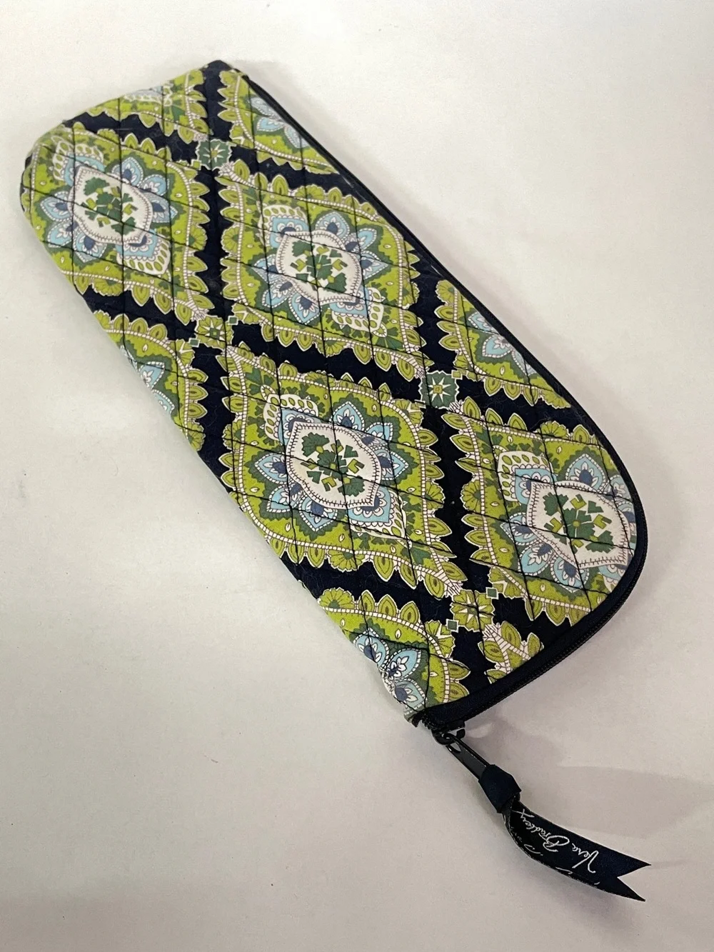 Vera Bradley //Sherry “Cambridge” Lime Green and Navy Quilted Hot tool Zip Case